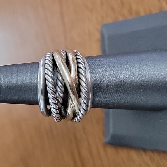 David Yurman Jewelry - David Yurman Crossover Ring In Sterling Silver with 14k Yellow Gold